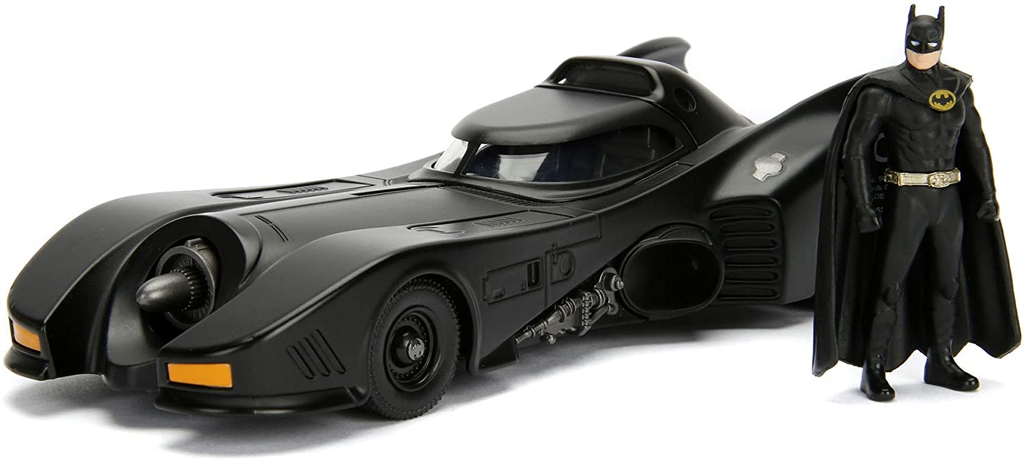 JADA 253215002 BATMAN BATMOBILE DEL 1968 IN SCALA 1/24