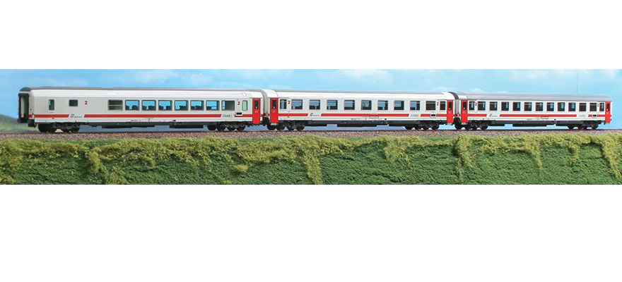 ACME 55195 INTERCITY DAY TRENITALIA SET &quot;B&quot;