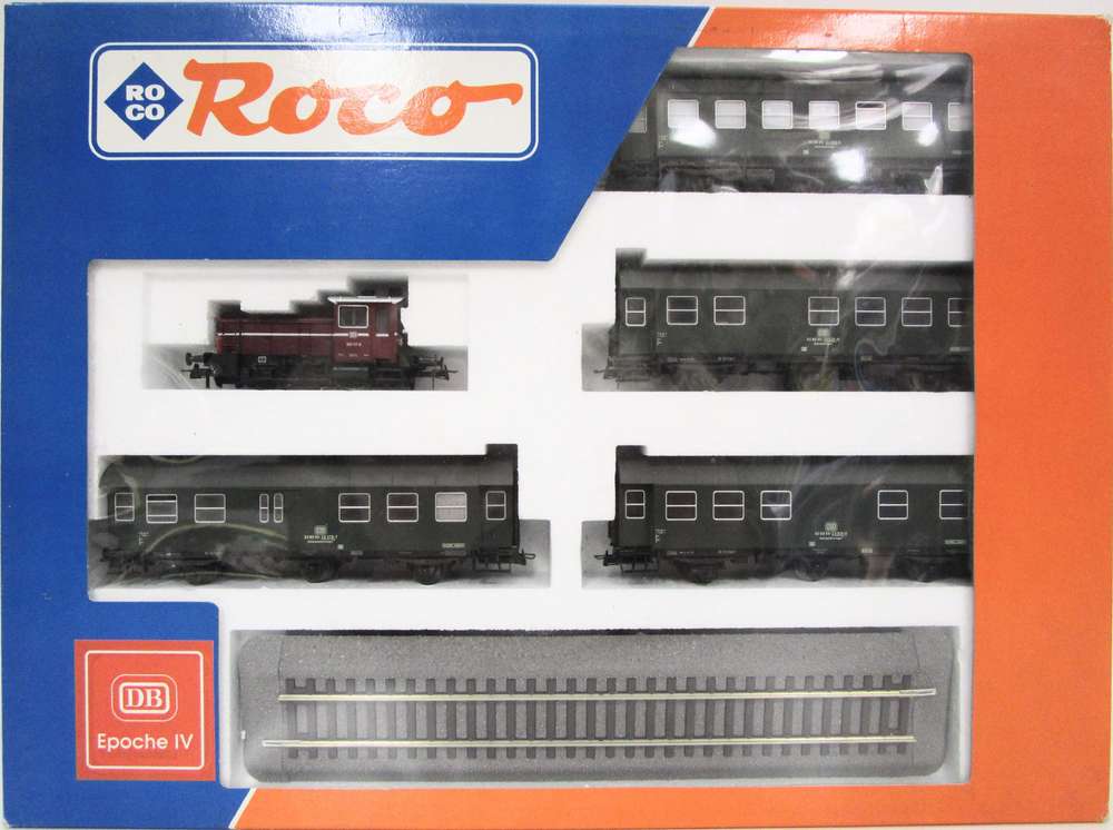 Roco 74110 SNCF set n. 2 di quattro carrozze ''Le Capitole'' ep. III Roco 74110 SNCF set n. 2 di quattro carrozze ''Le Capitole'' ep. III