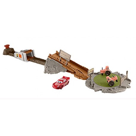 MATTEL FLK03 CARS PISTA SFIDA I TRATTORI