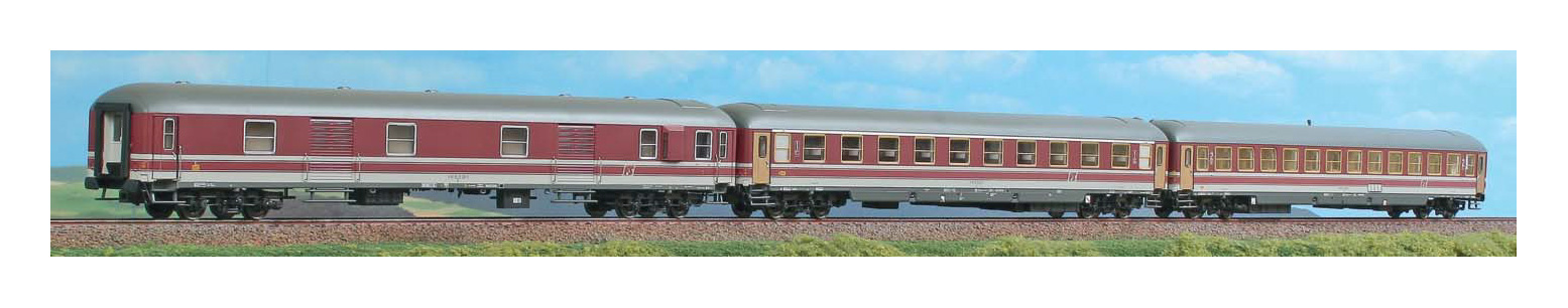 ACME 55251 SET ESPRESSO COMPOSTO DA DUE CARROZZE E UN BAGAGLIAIO