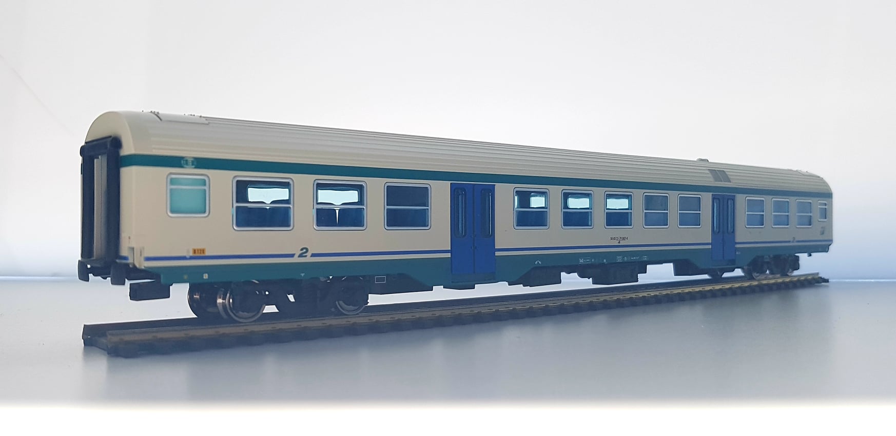 VITRAINS 3202 CARROZZA MDVC 2^ CLASSE